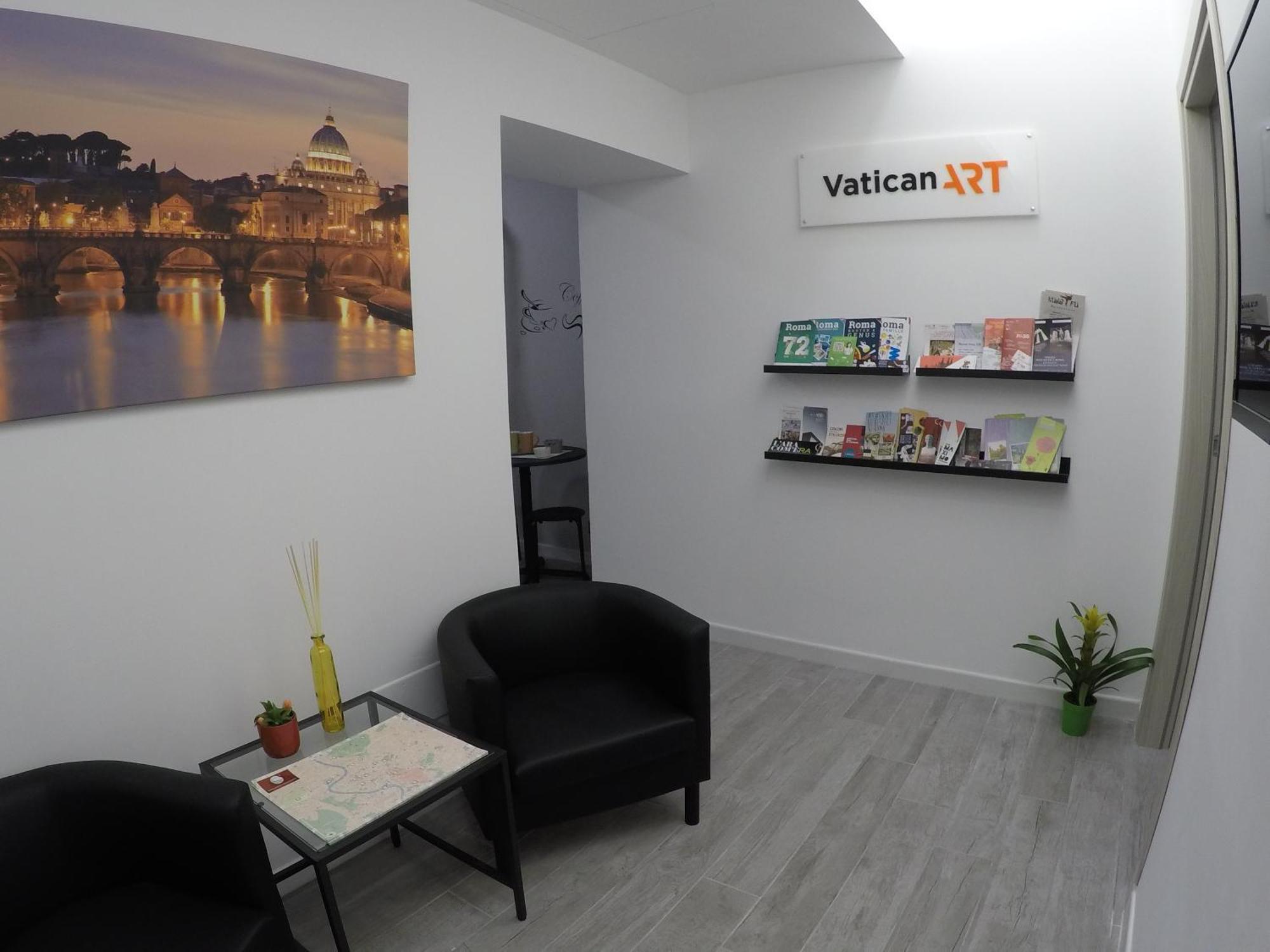 Vaticanart 로마 외부 사진